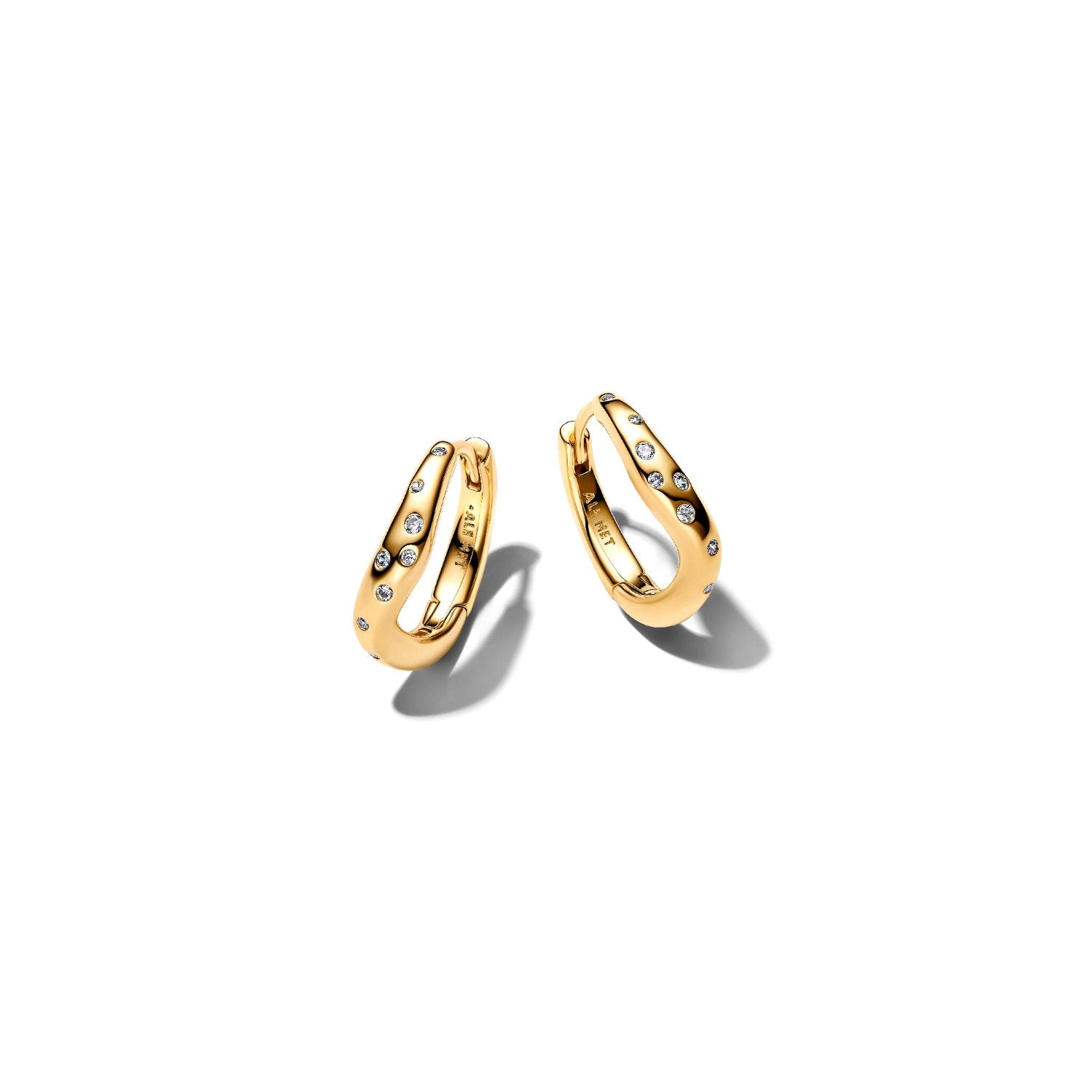 Pandora - Orecchini Cerchi Linea Sinuosa con Pietre Luminose argento finitura oro