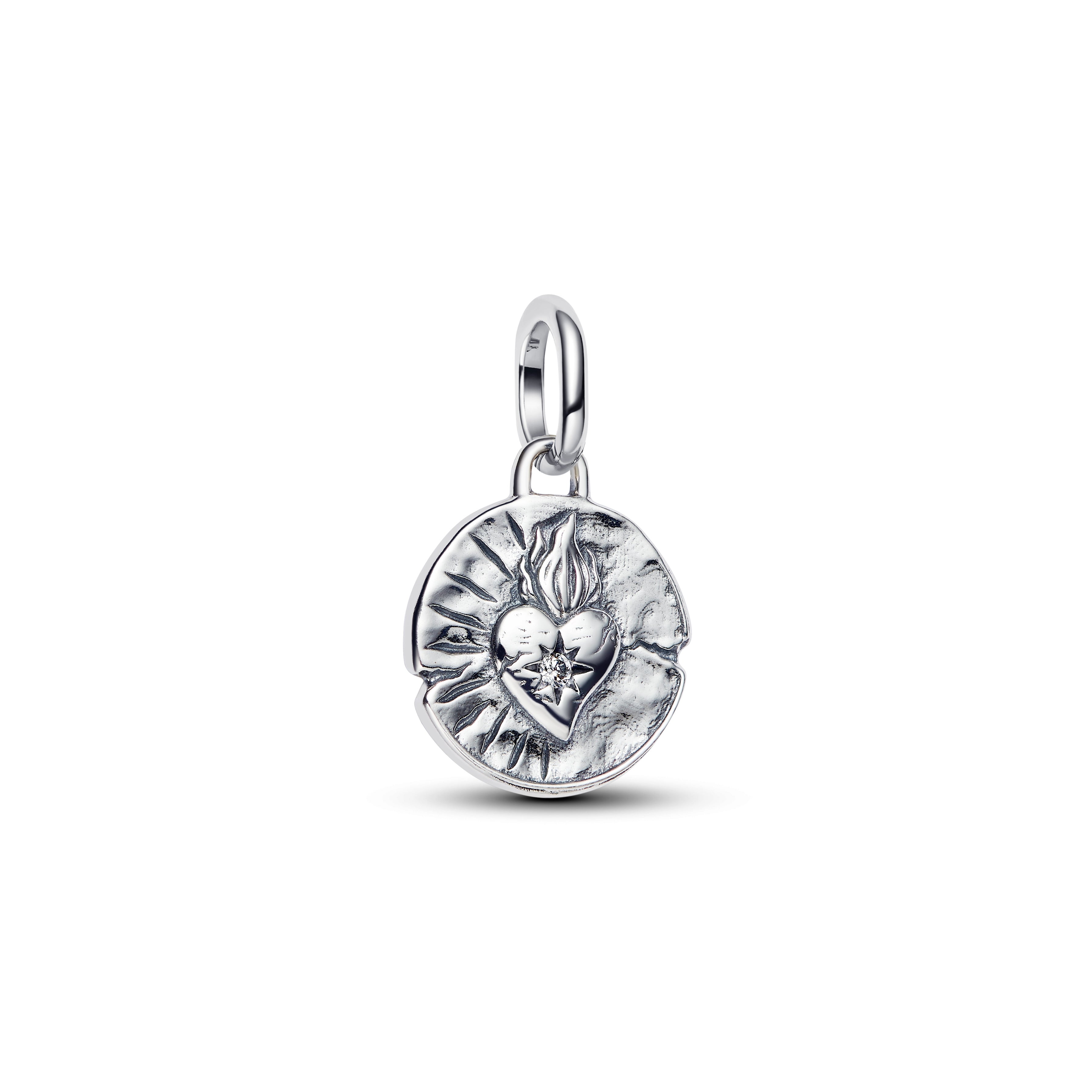 Pandora - Charm Medallion Cuore Sacro "Amor Vincit Omnia"